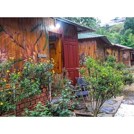Nha Ben Ho - Da Lat Homestay 외부 사진
